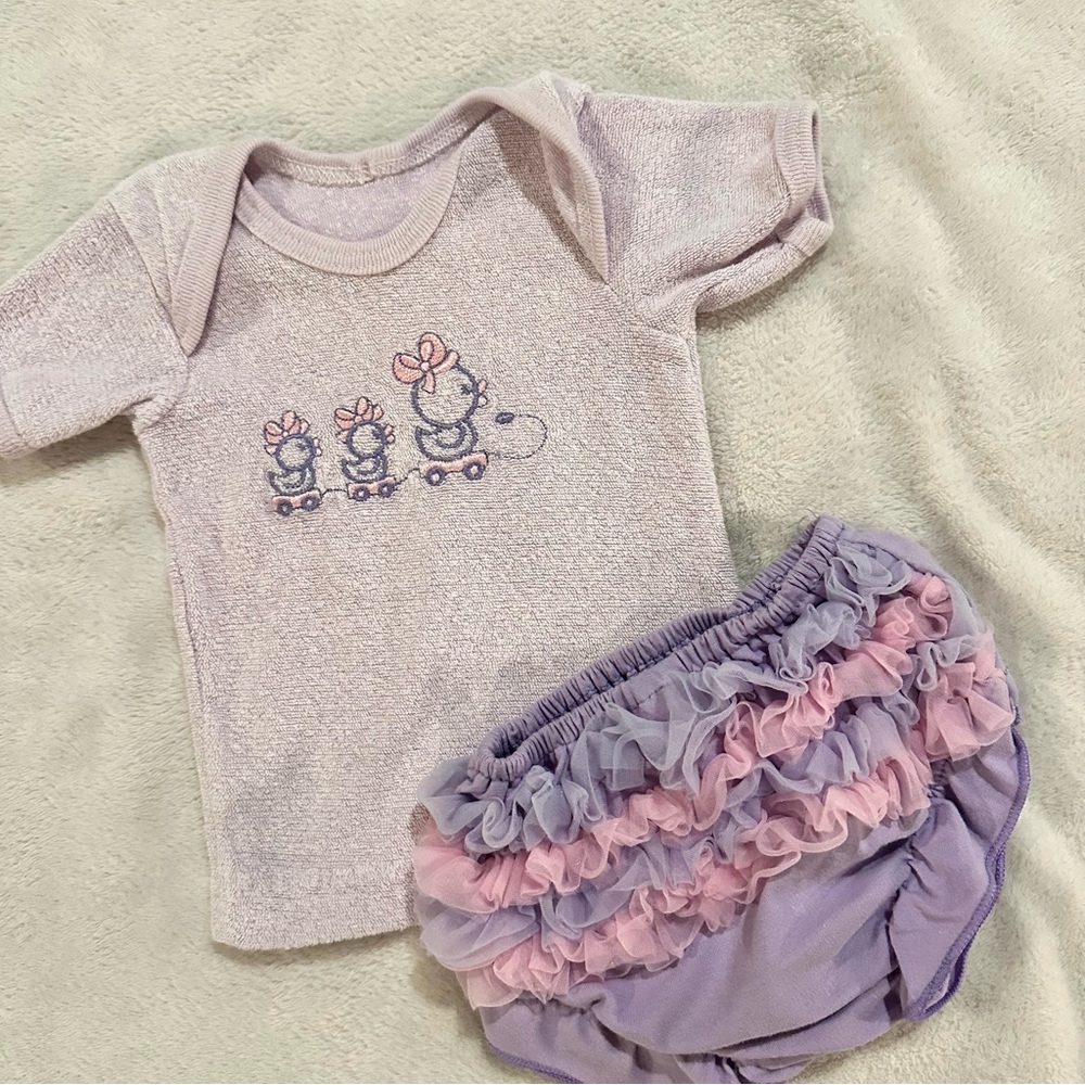 Vintage style terrycloth matching set. 6-12 months size.